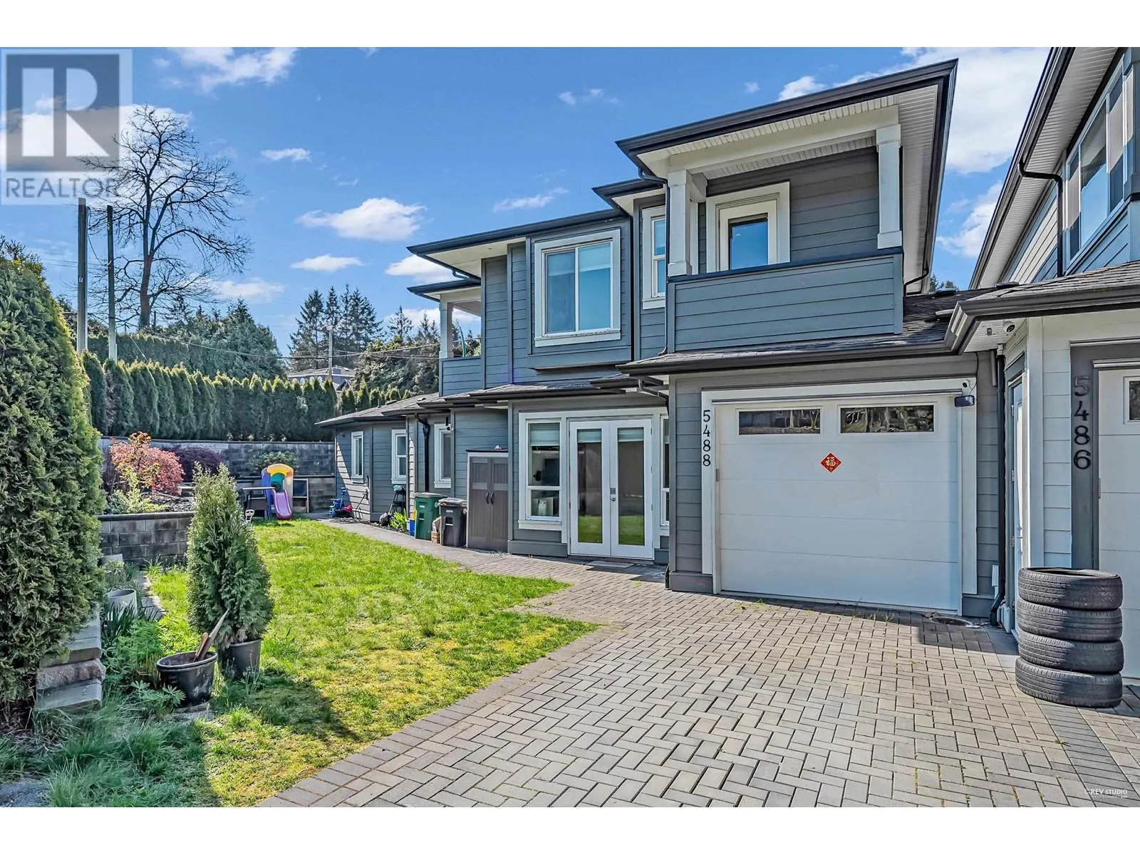 5488 CANADA WAY