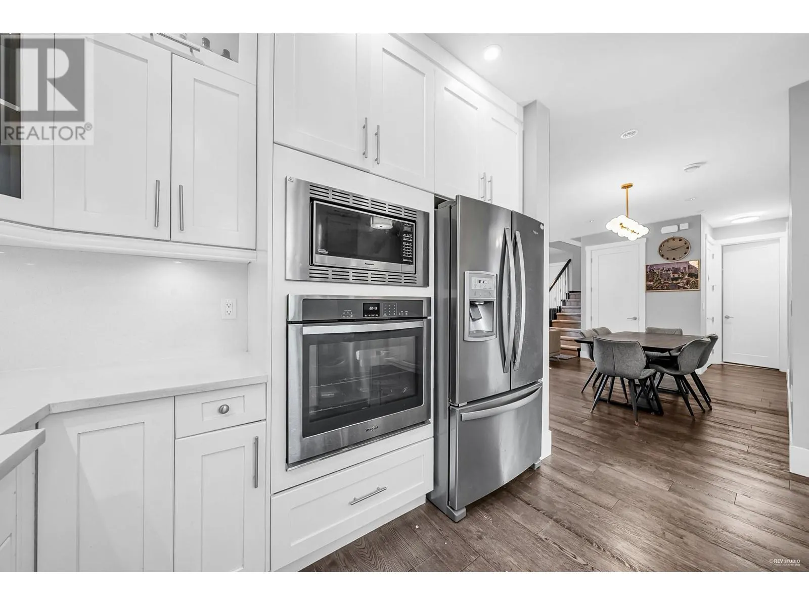 5488 CANADA WAY