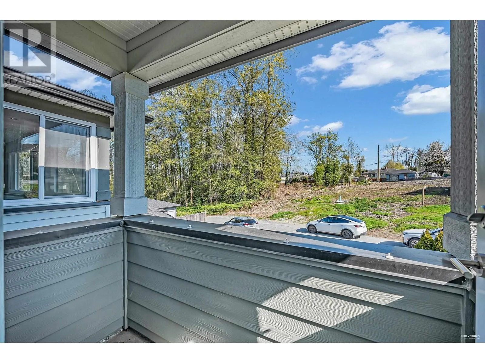 5488 CANADA WAY