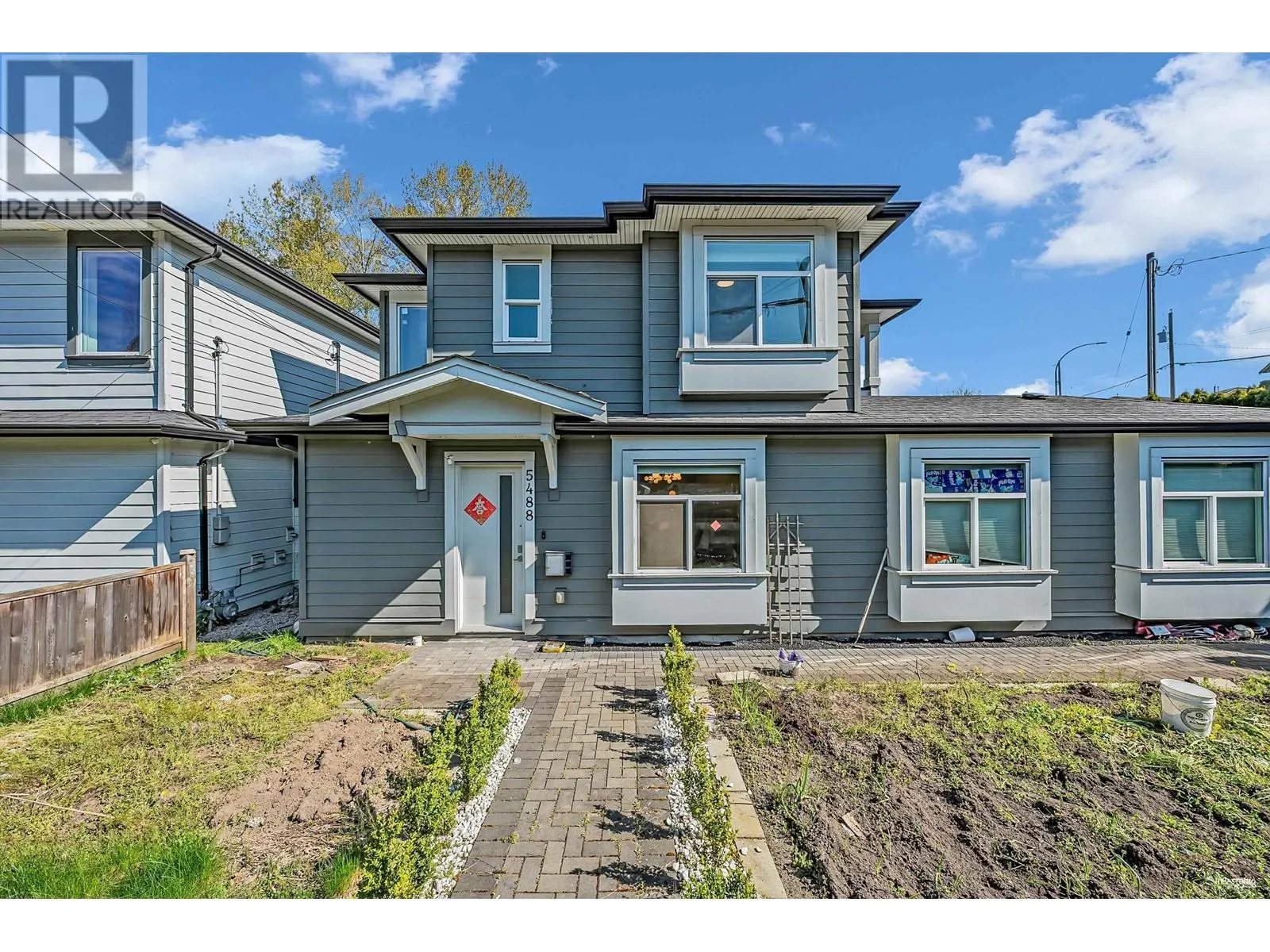 5488 CANADA WAY