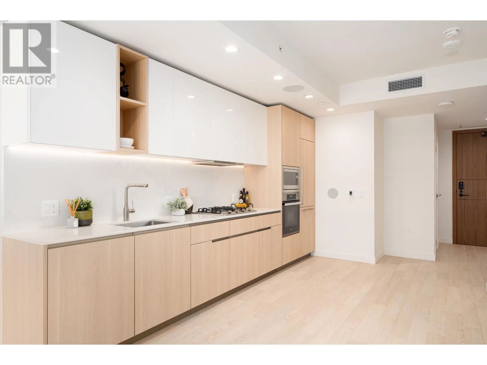 506 6811 PEARSON WAY