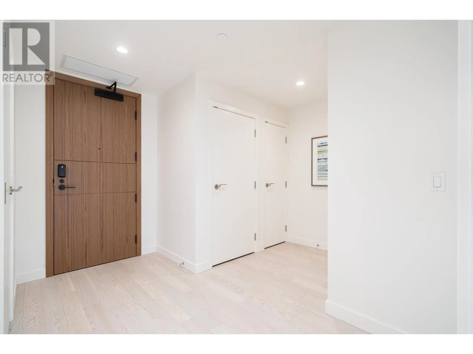 506 6811 PEARSON WAY