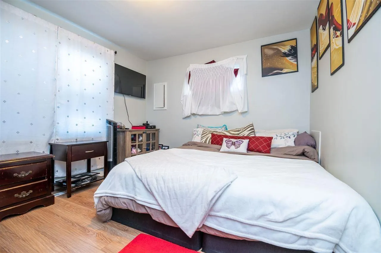 46080 FIRST AVENUE|Chilliwack Downtown