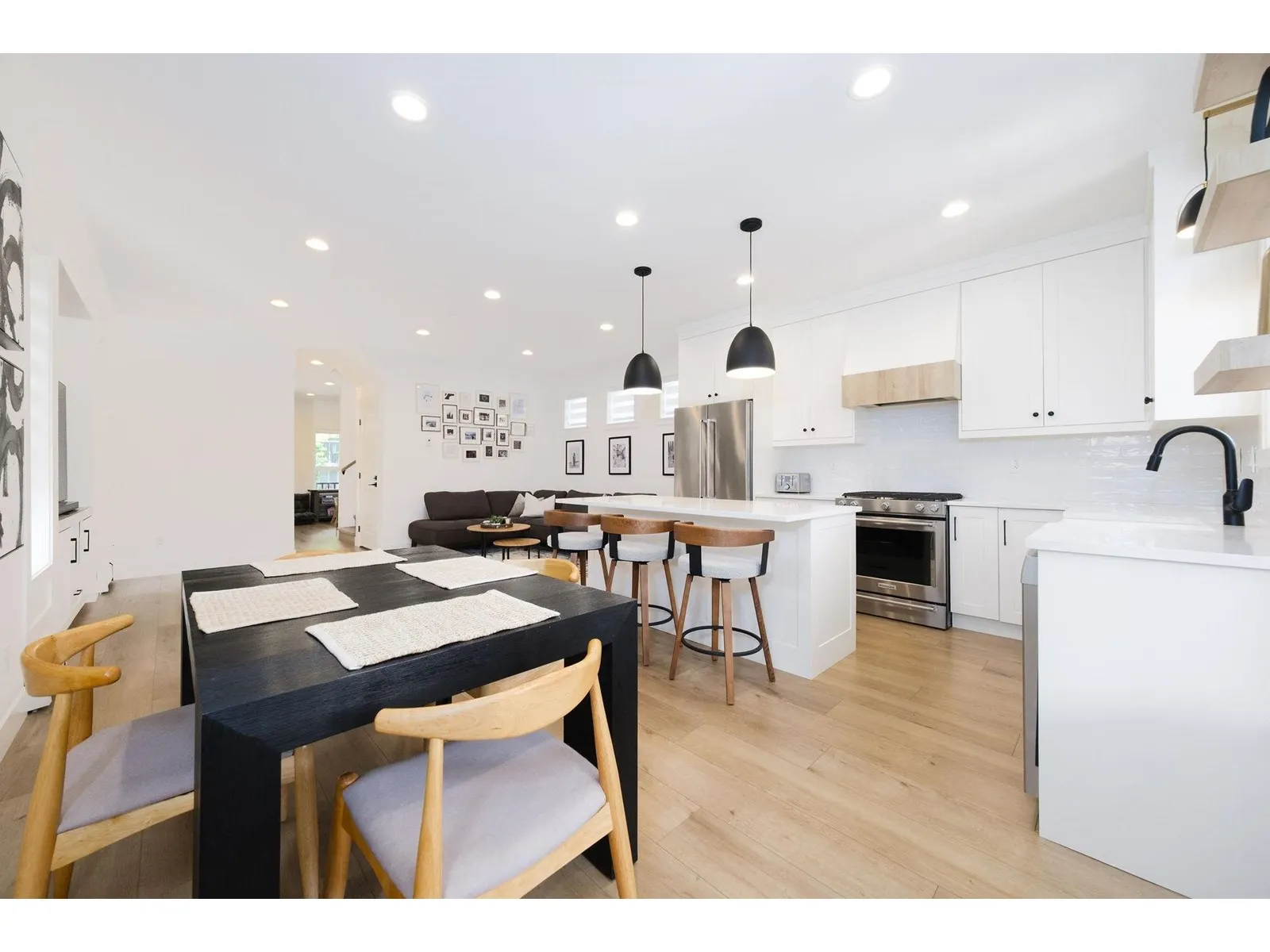 15022 60 AVENUE