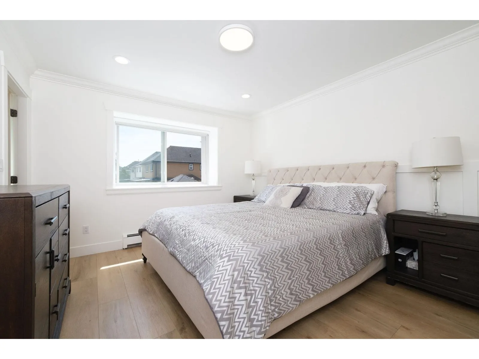 15022 60 AVENUE