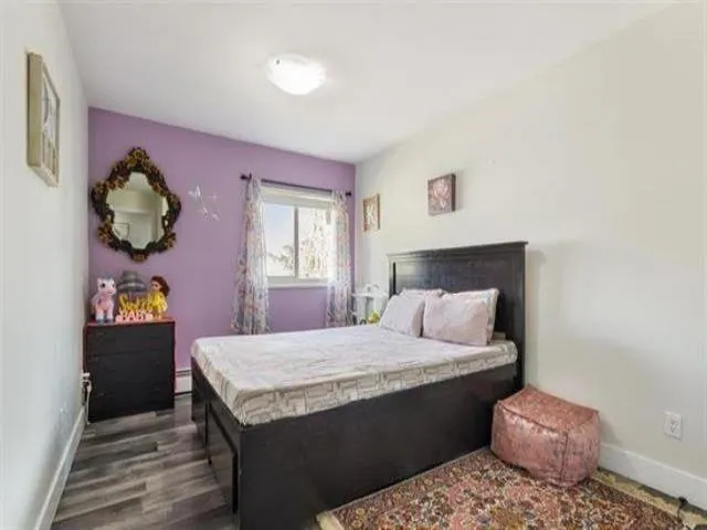 263 7493 140 STREET