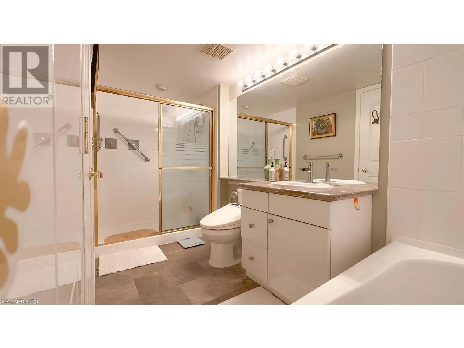 1701 8238 SABA ROAD