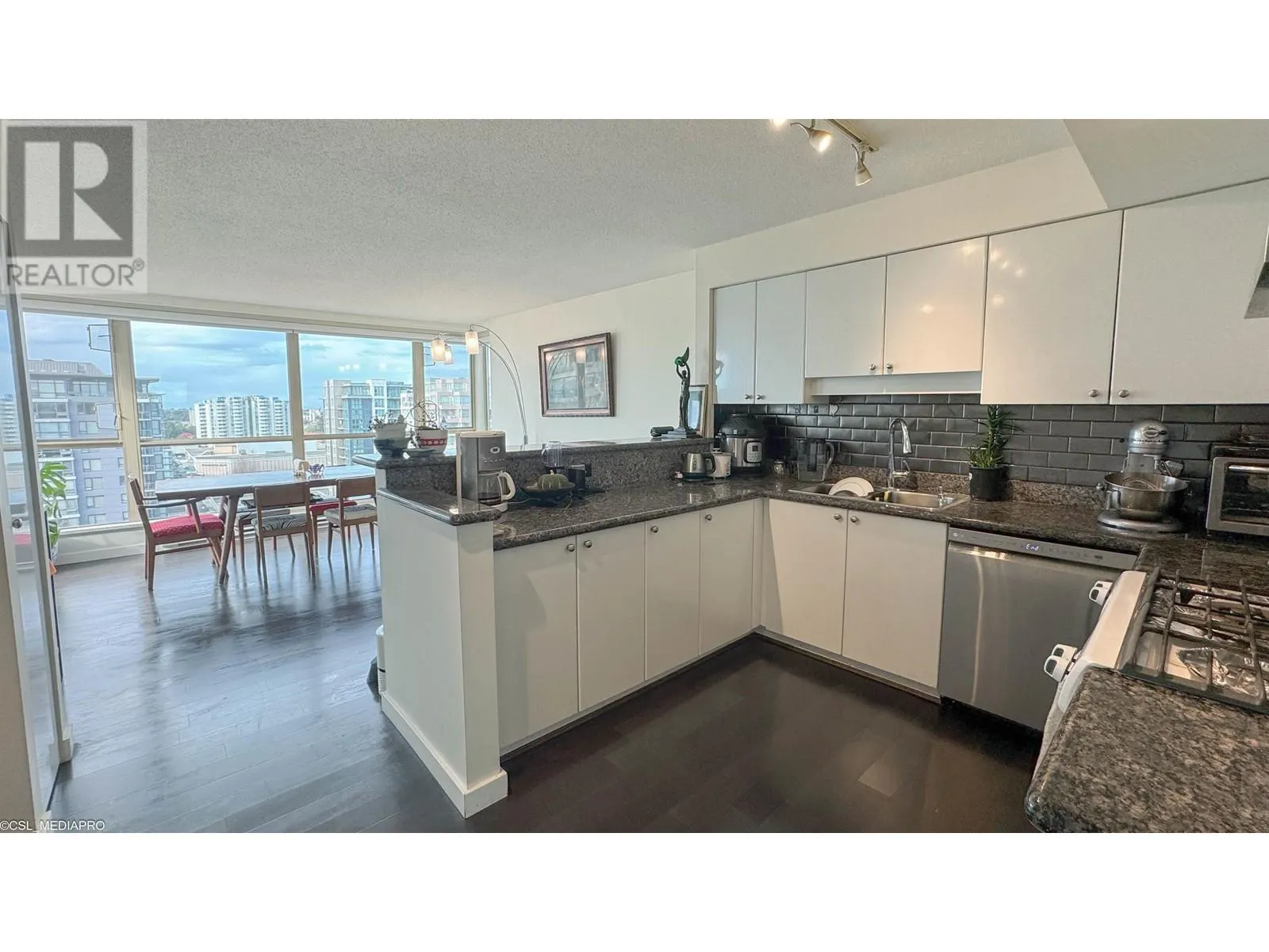 1701 8238 SABA ROAD