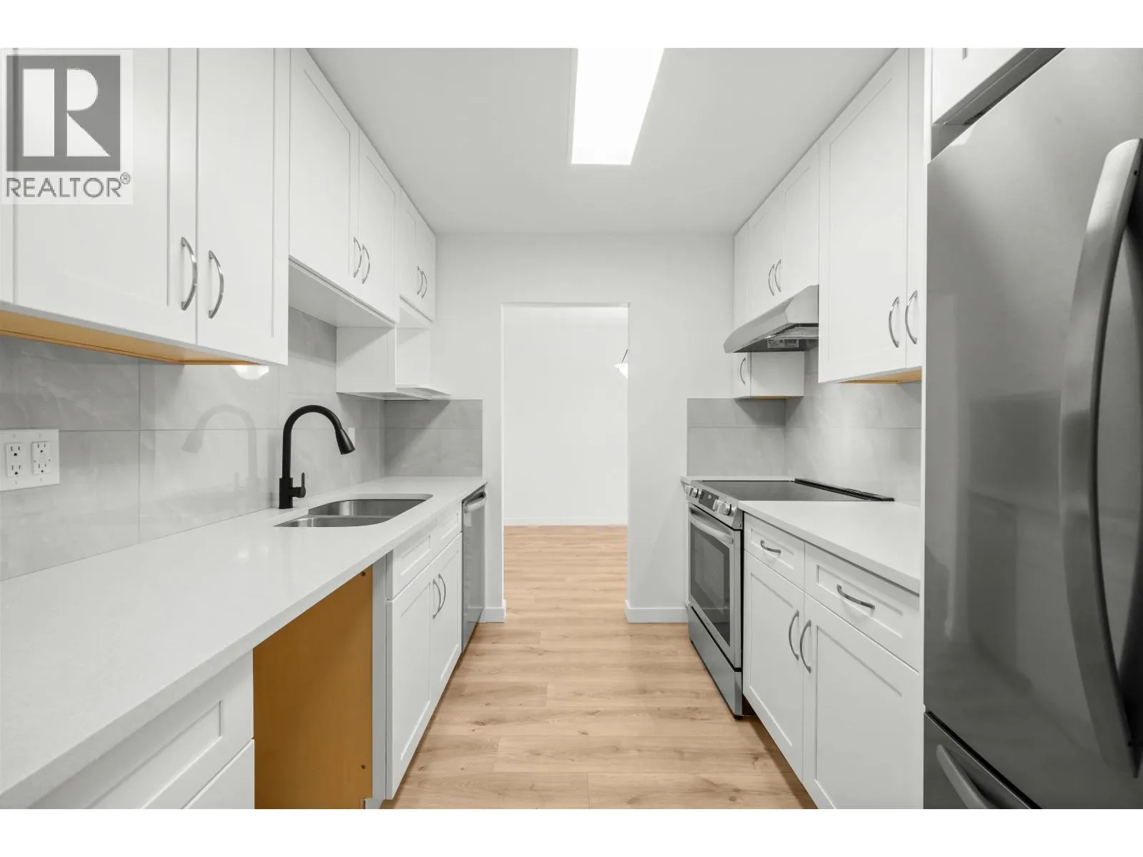 209 7631 STEVESTON HIGHWAY