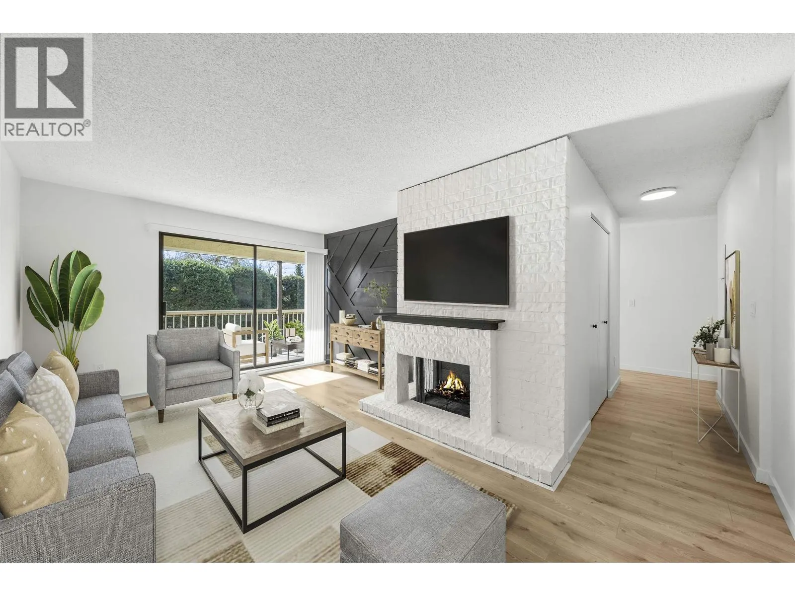 209 7631 STEVESTON HIGHWAY
