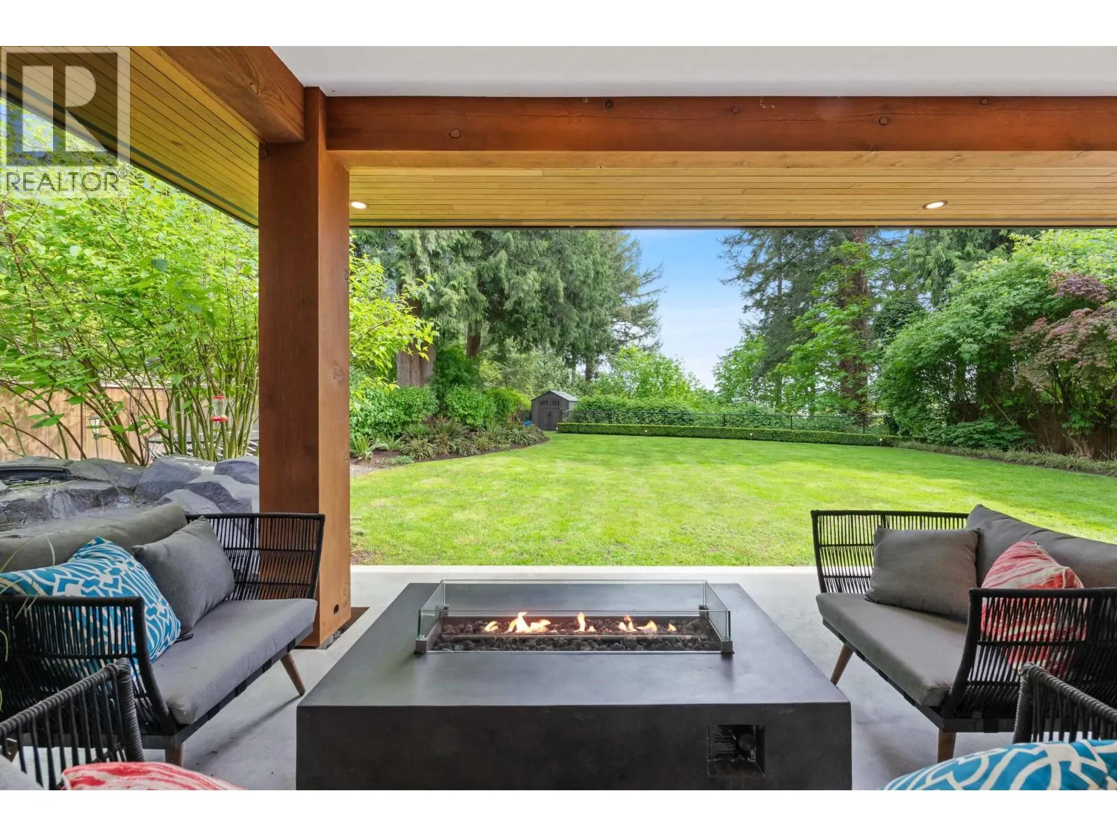 2381 WINDRIDGE DRIVE