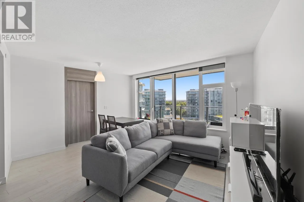 1281 8608 HAZELBRIDGE WAY