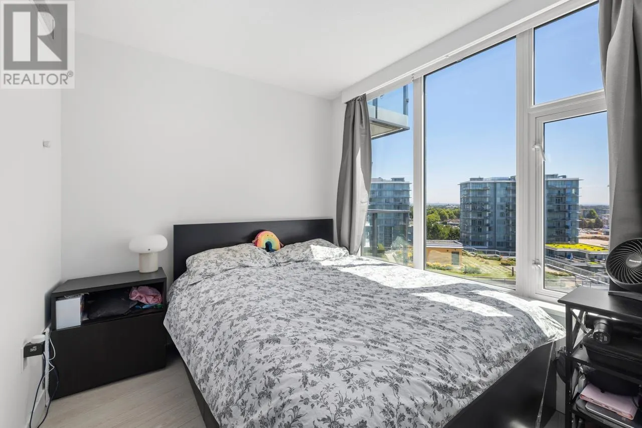1281 8608 HAZELBRIDGE WAY