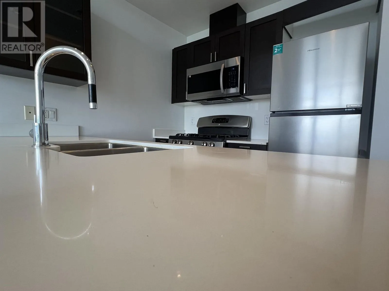 2303 4815 ELDORADO MEWS