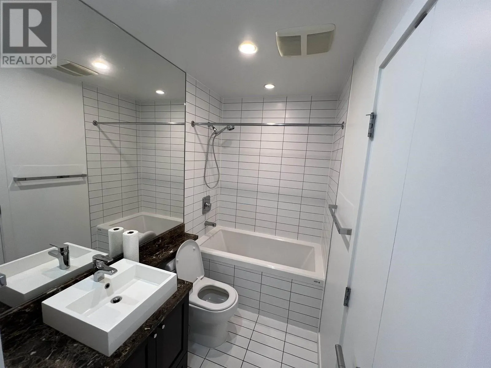 2303 4815 ELDORADO MEWS