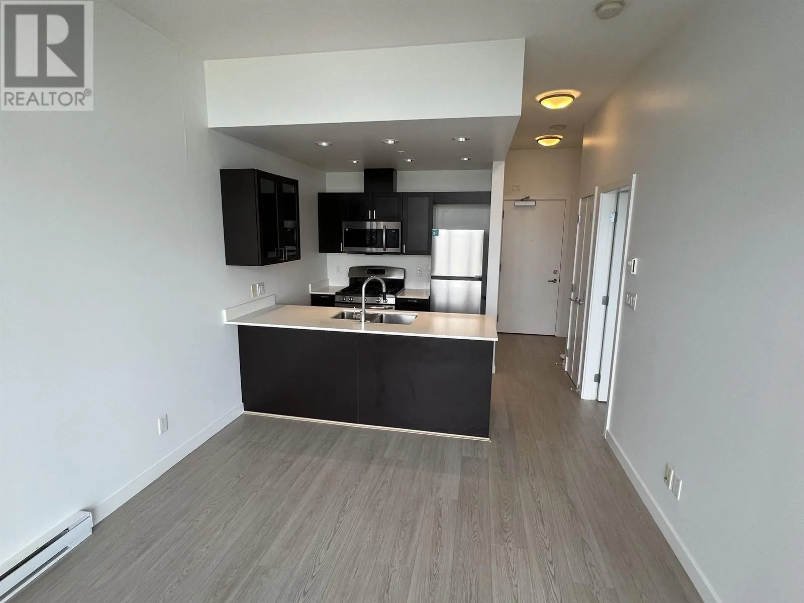 2303 4815 ELDORADO MEWS