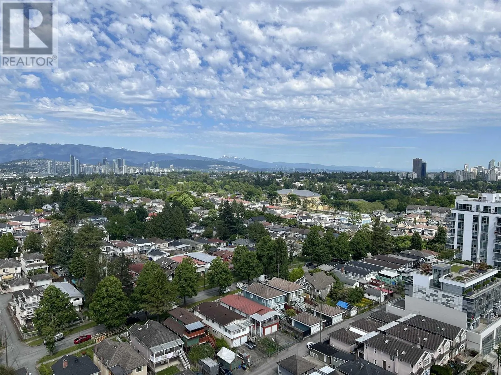2303 4815 ELDORADO MEWS