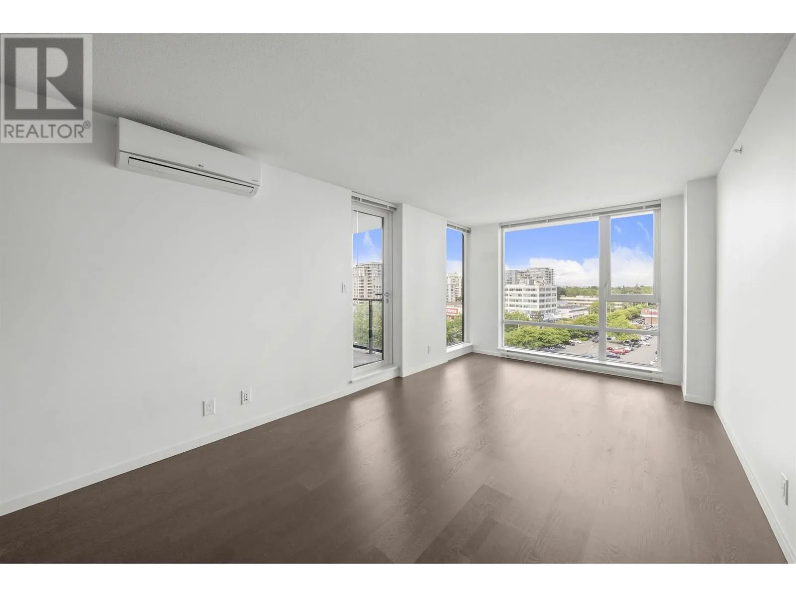 1011 7988 ACKROYD ROAD
