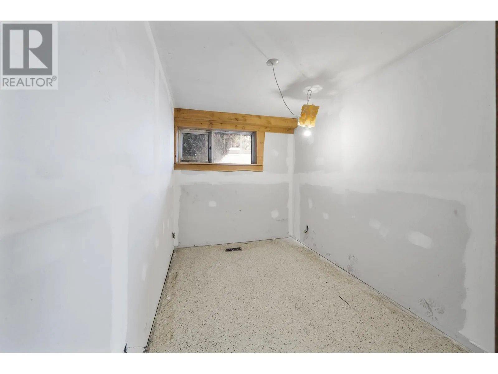 437 E 29TH STREET