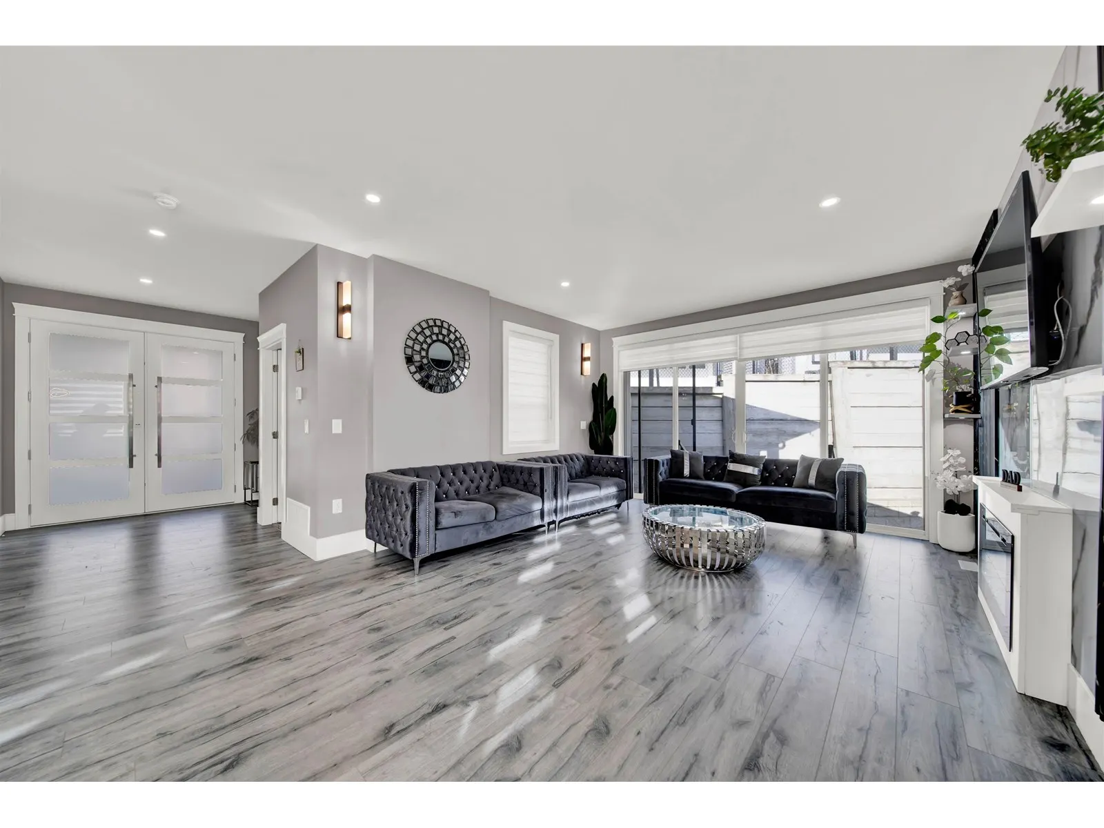 38 4217 OLD CLAYBURN ROAD