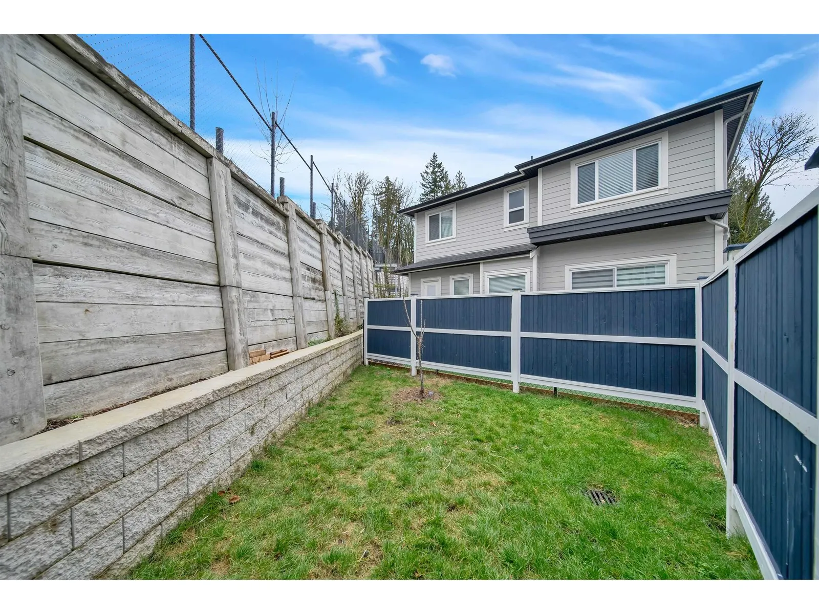 38 4217 OLD CLAYBURN ROAD
