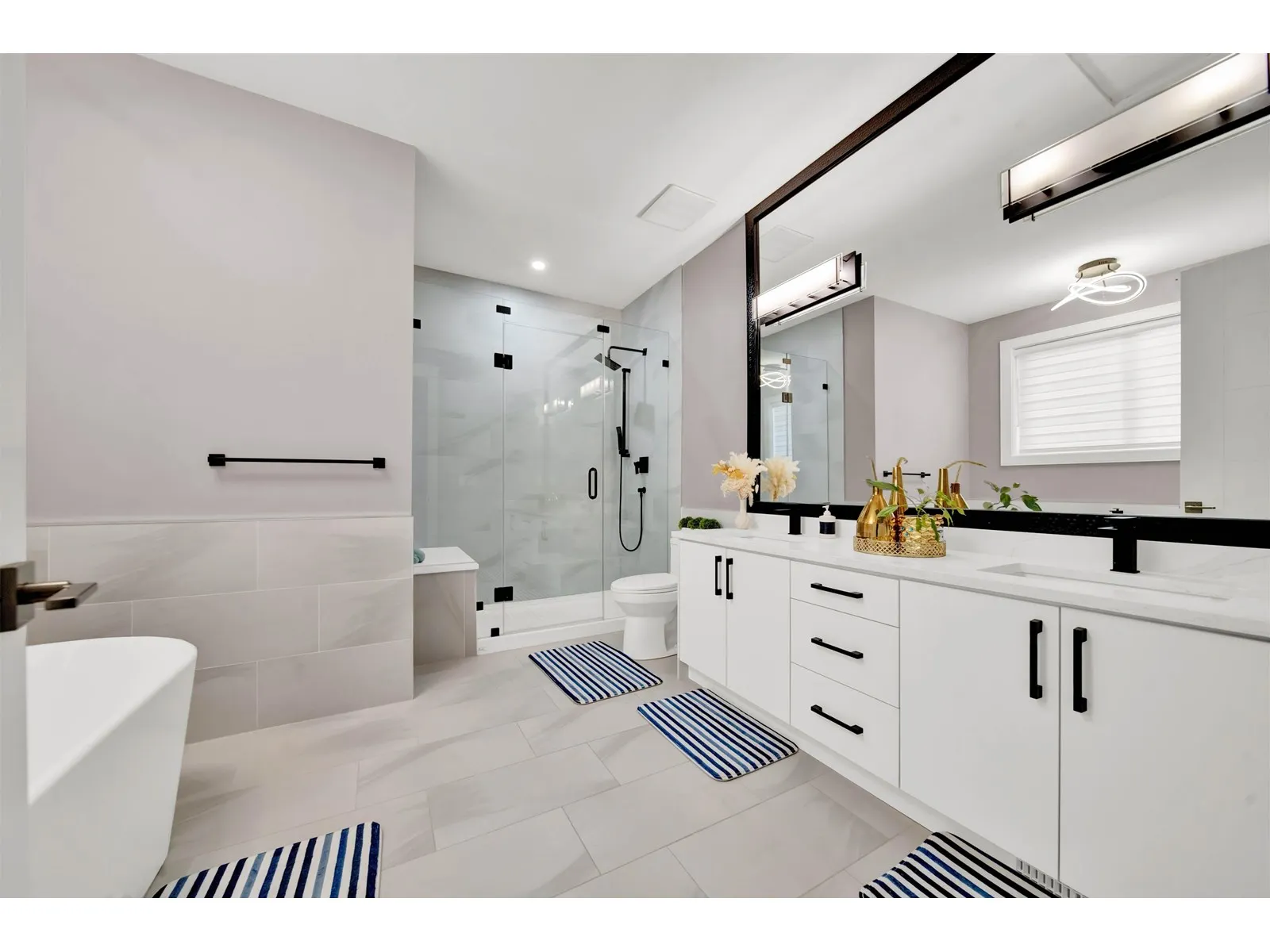 38 4217 OLD CLAYBURN ROAD
