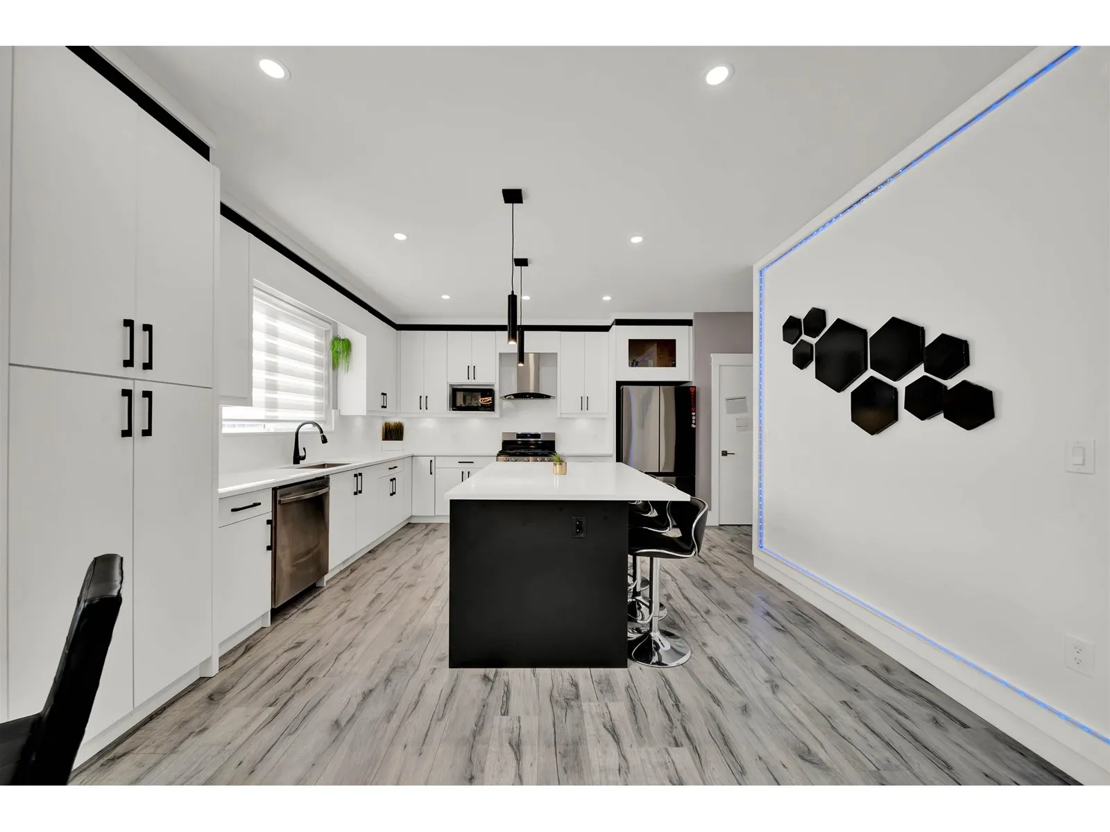 38 4217 OLD CLAYBURN ROAD