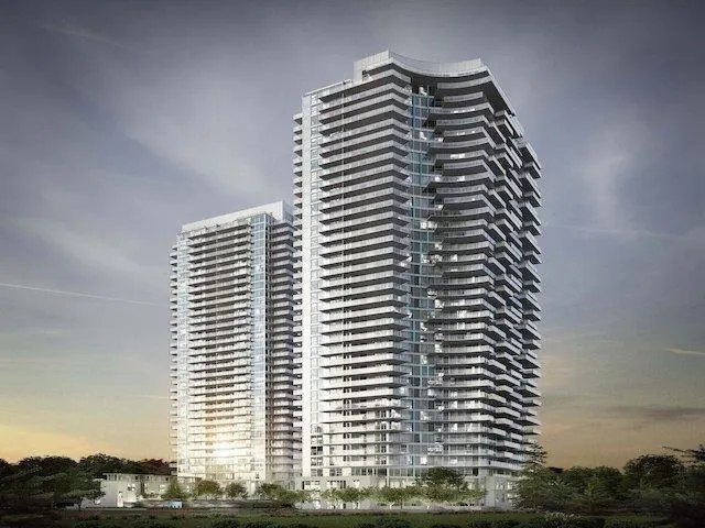 807 13768 100 AVENUE