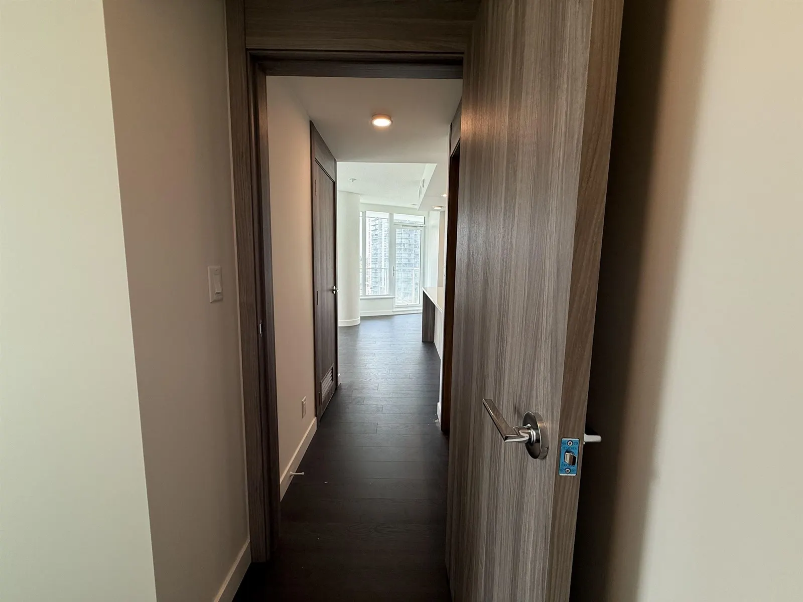 807 13768 100 AVENUE