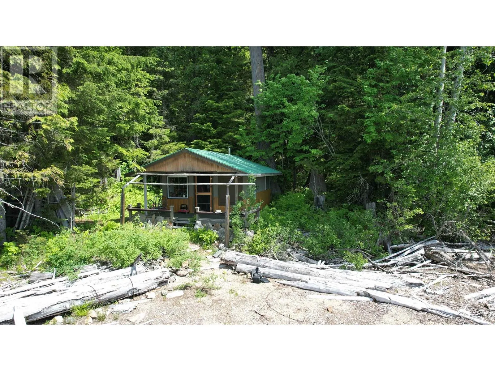DL 5192 EAST ARM QUESNEL LAKE