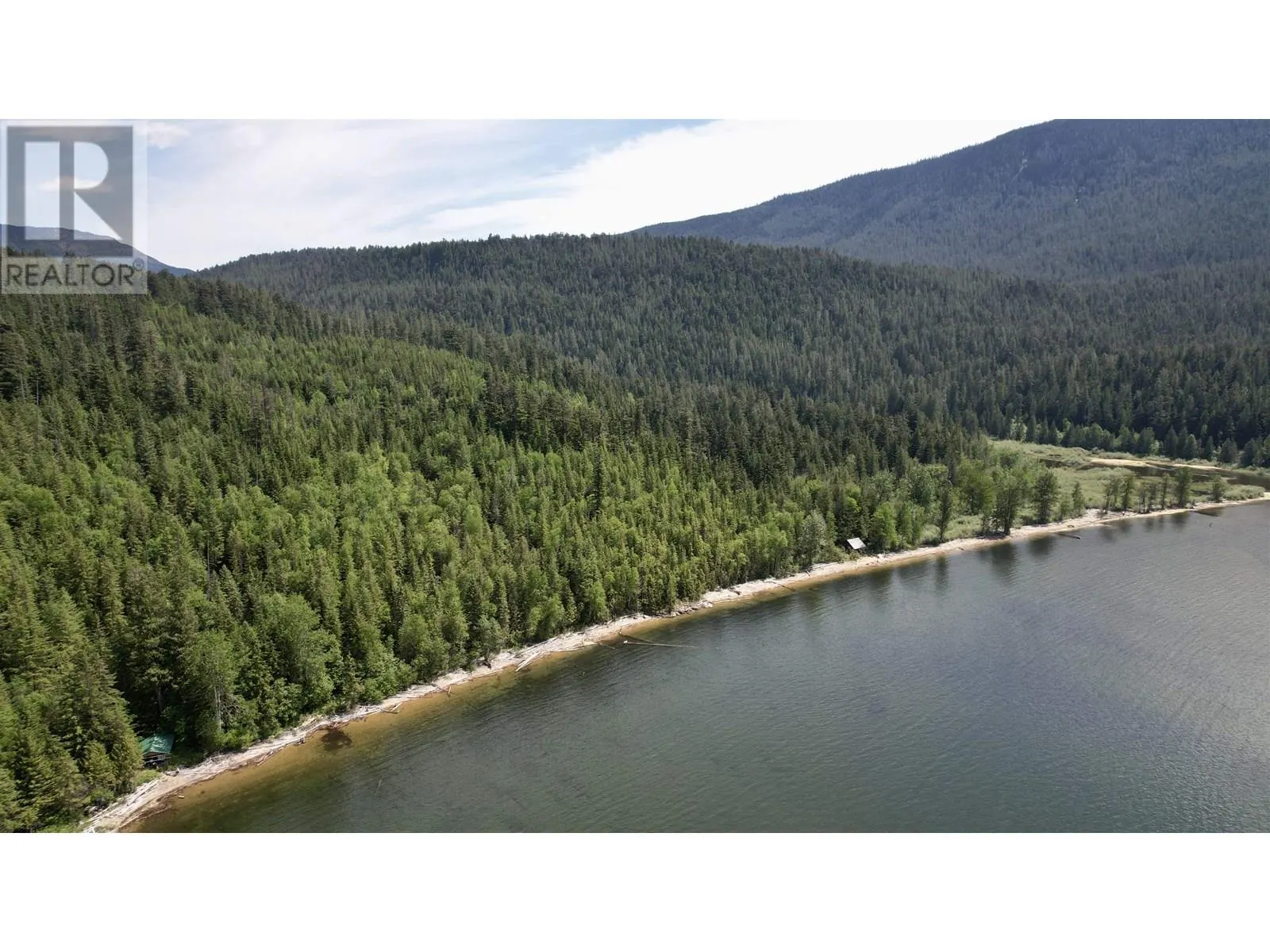 DL 5192 EAST ARM QUESNEL LAKE