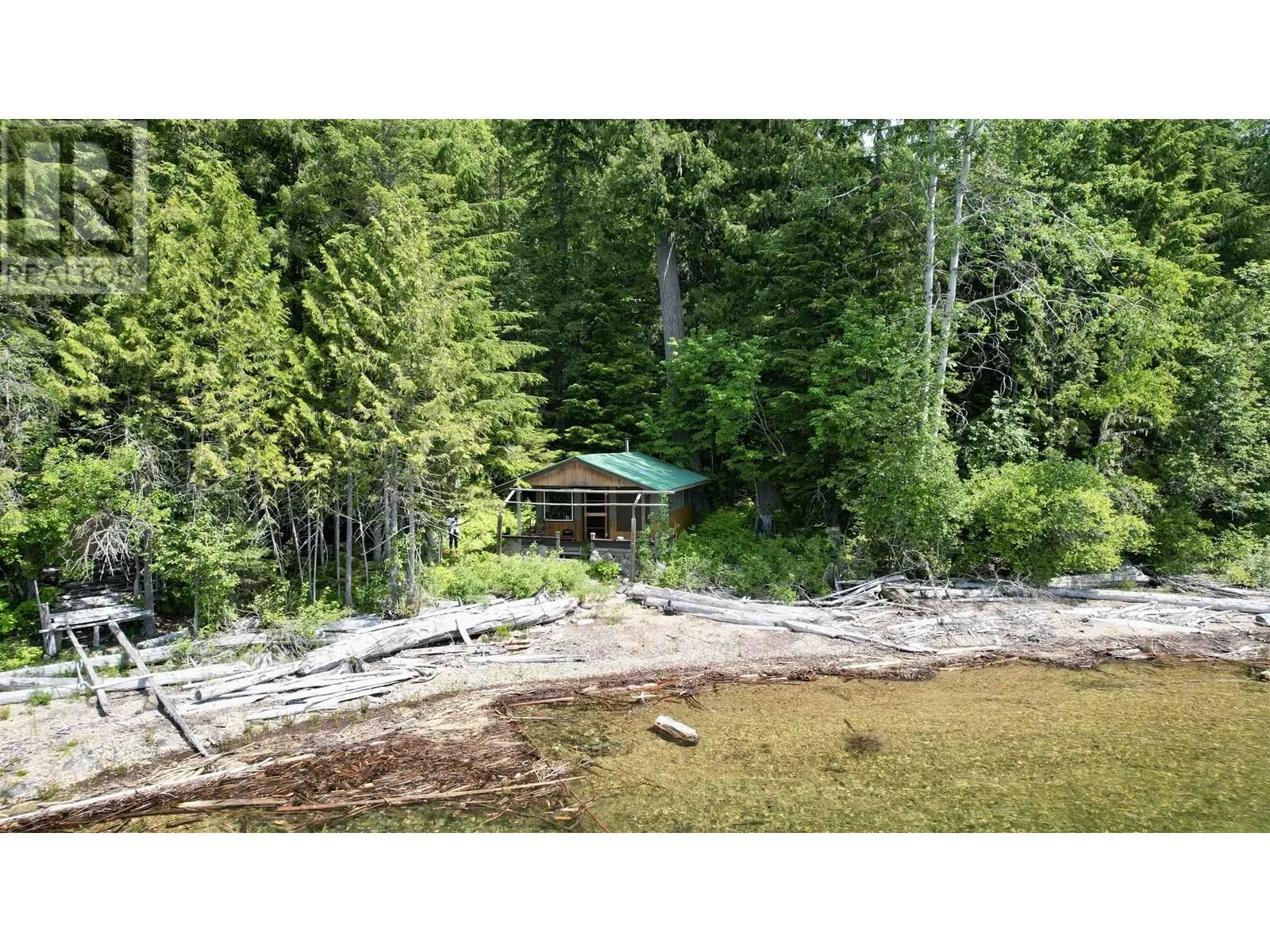 DL 5192 EAST ARM QUESNEL LAKE