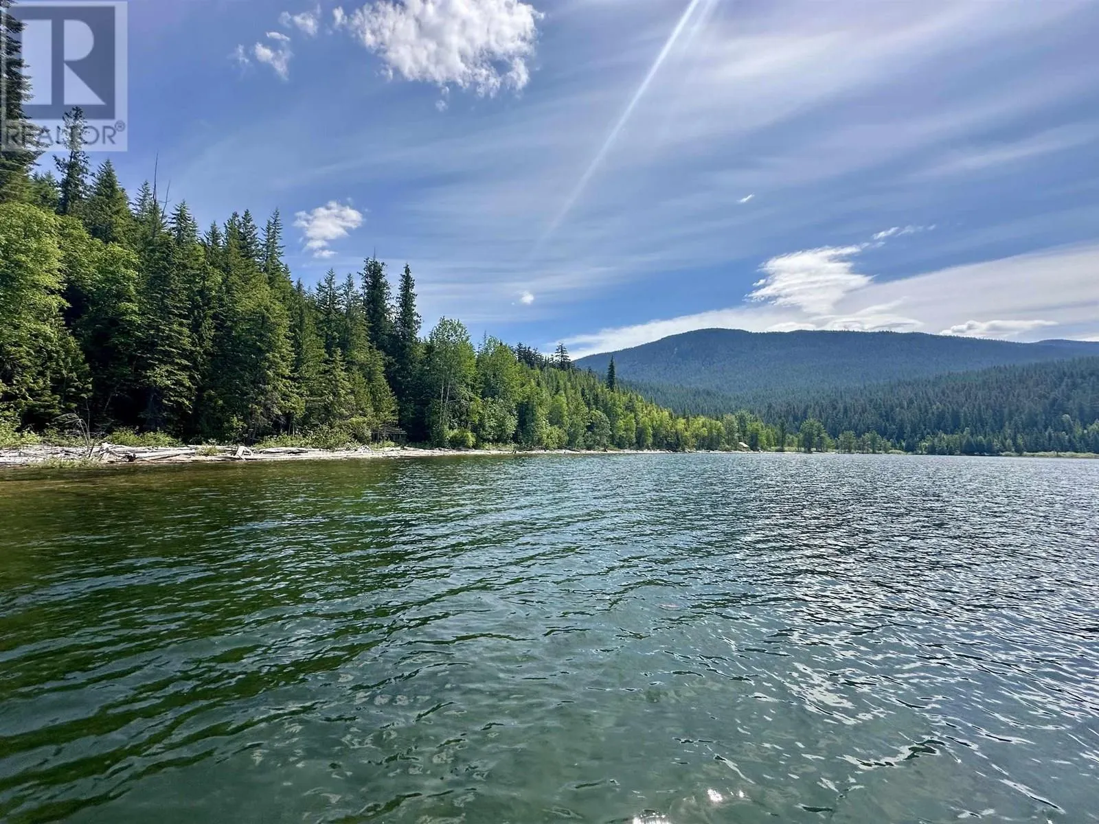 DL 5192 EAST ARM QUESNEL LAKE