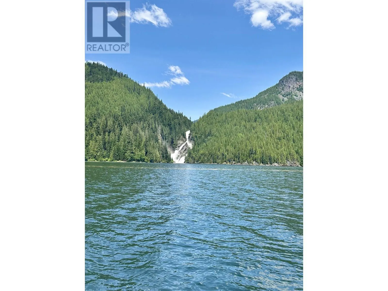 DL 5192 EAST ARM QUESNEL LAKE