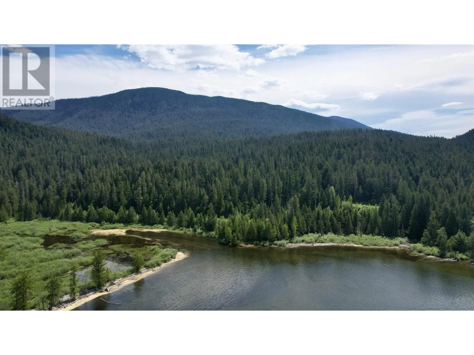DL 5192 EAST ARM QUESNEL LAKE