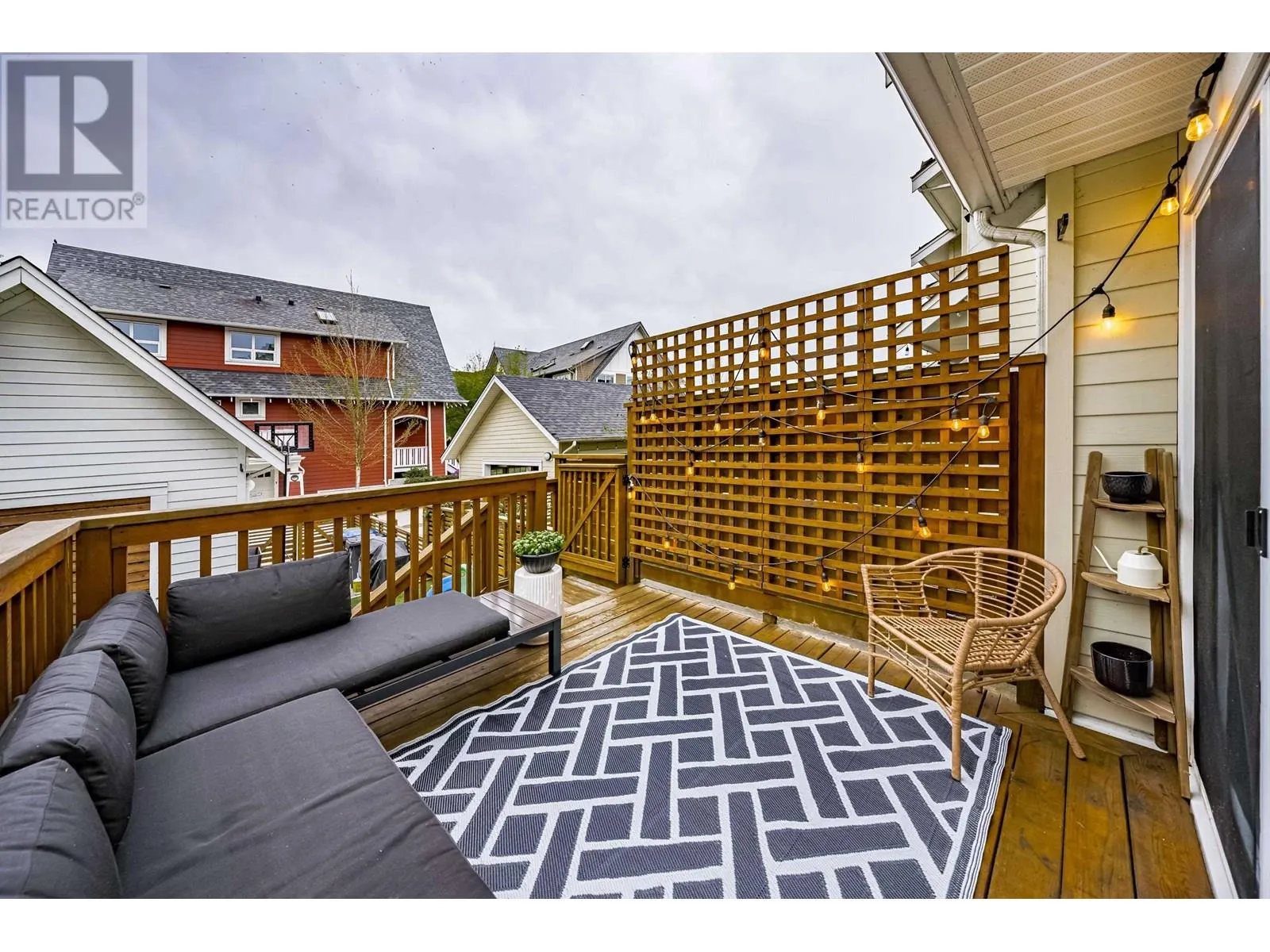 289 SALTER STREET