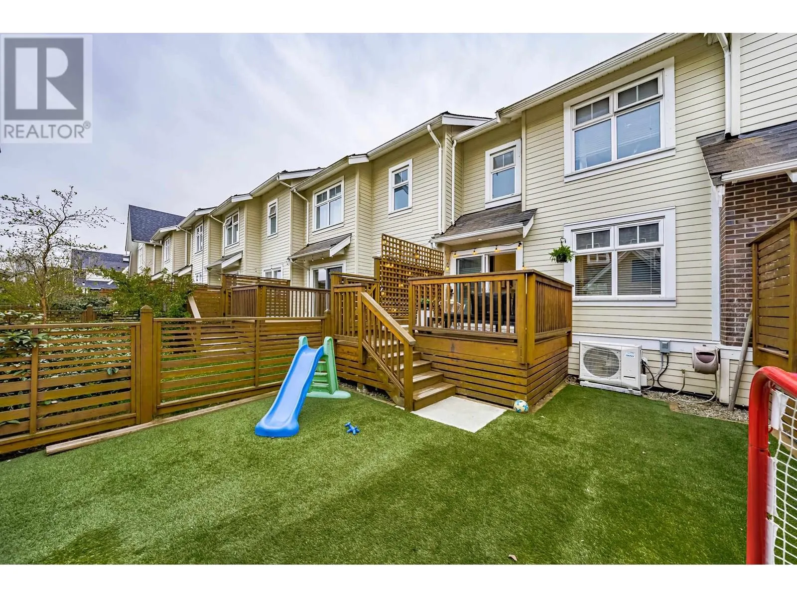 289 SALTER STREET