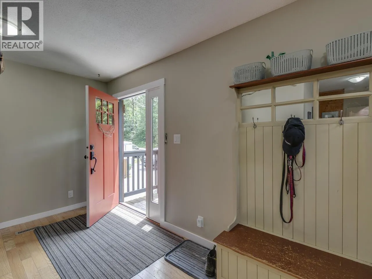 2111 MAMQUAM ROAD