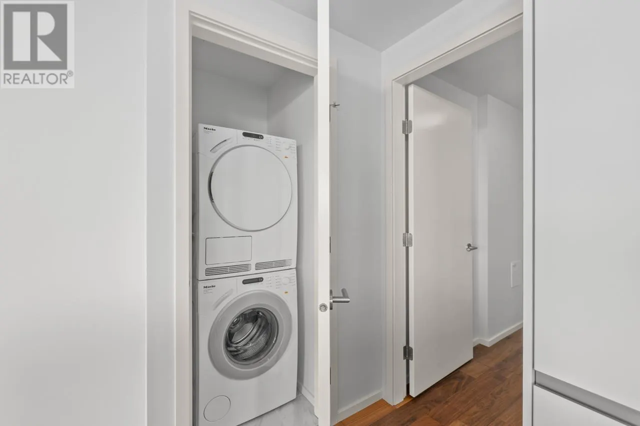 1505 8555 GRANVILLE STREET