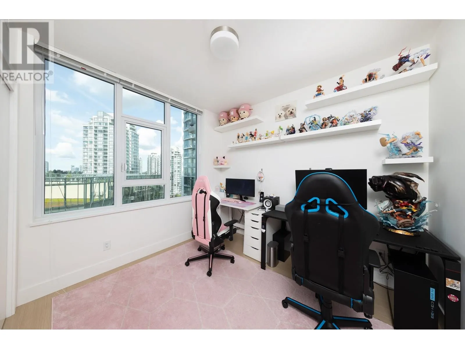 1210 7388 KINGSWAY