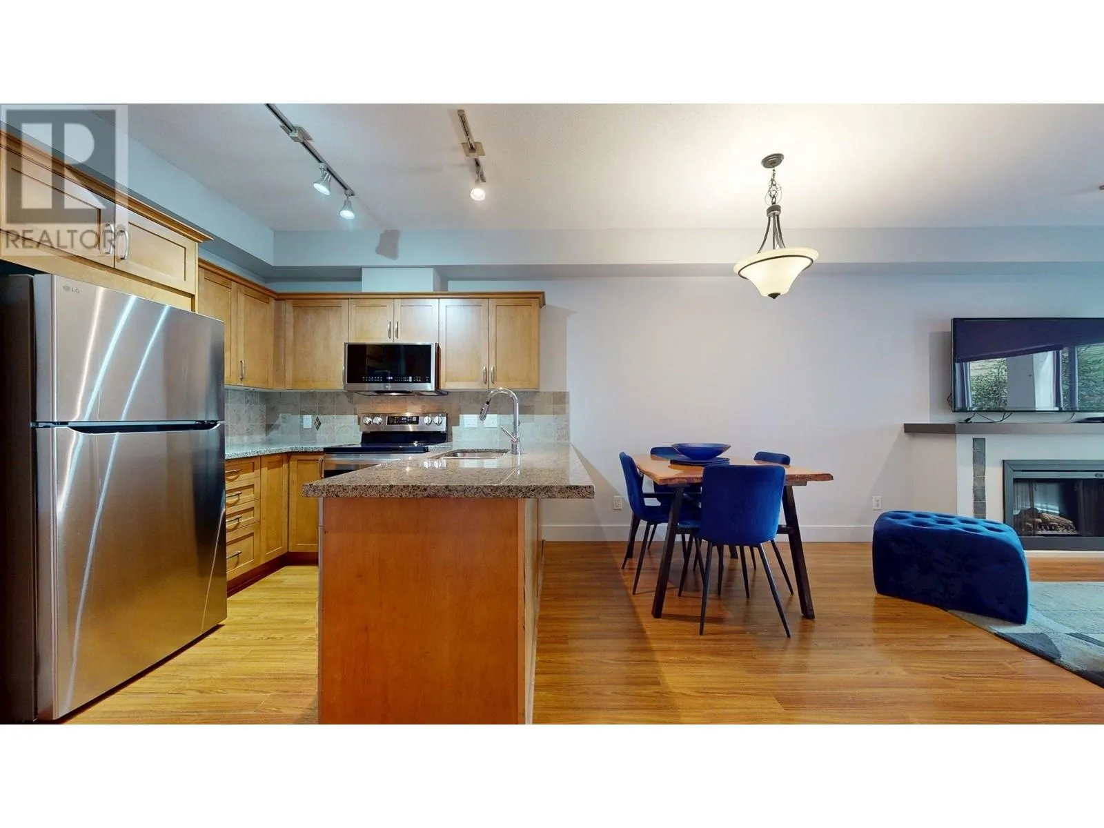 214 1336 MAIN STREET