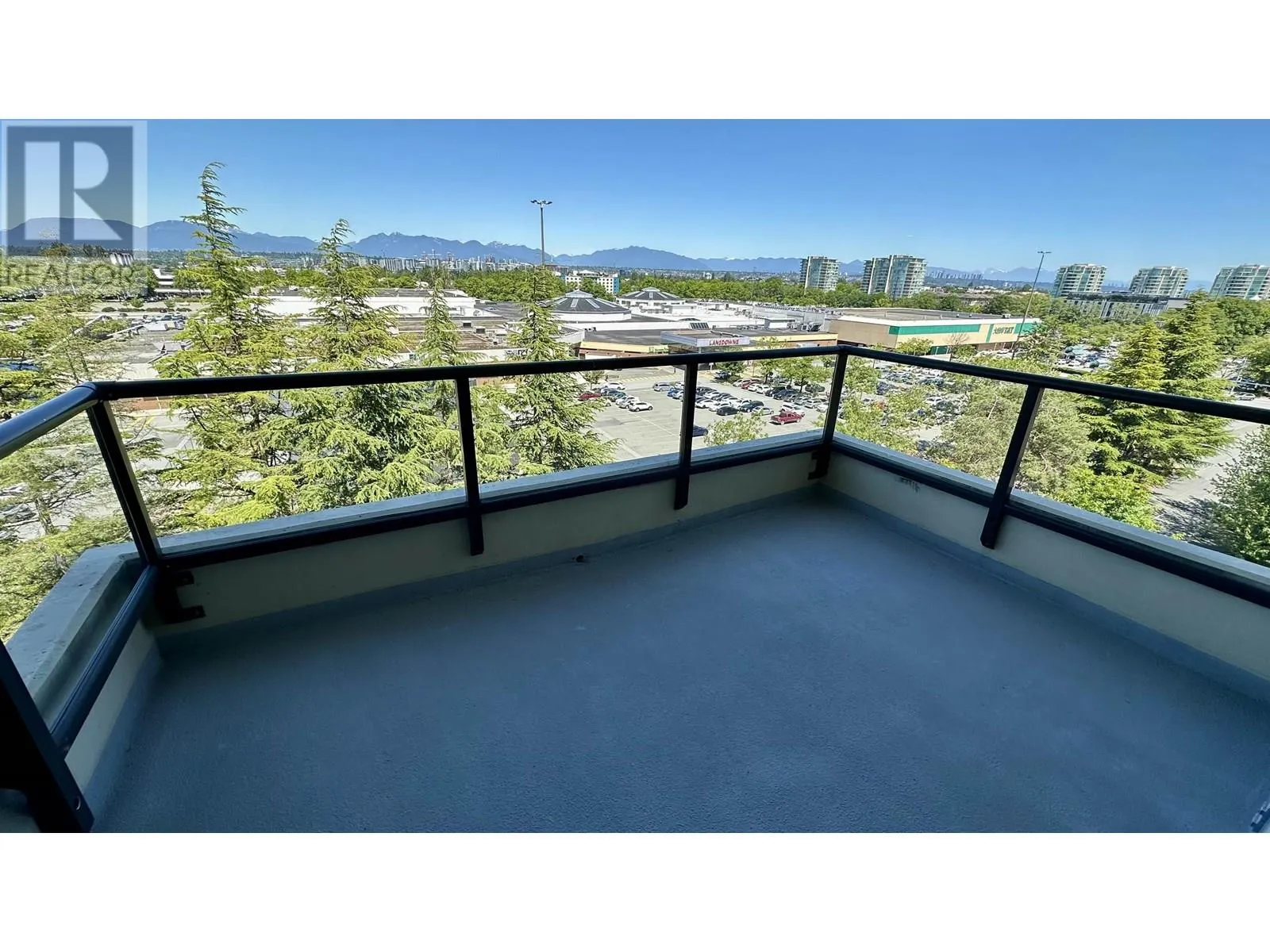902 8160 LANSDOWNE ROAD