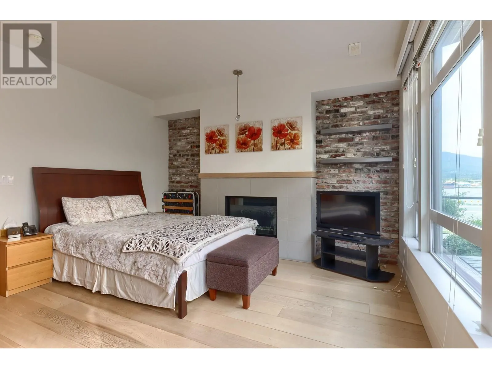 2915 WALL STREET