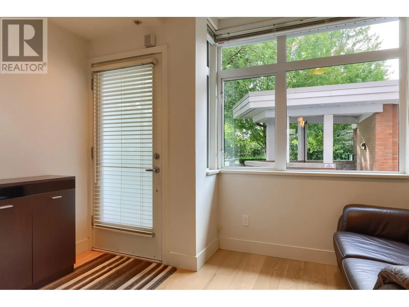 2915 WALL STREET