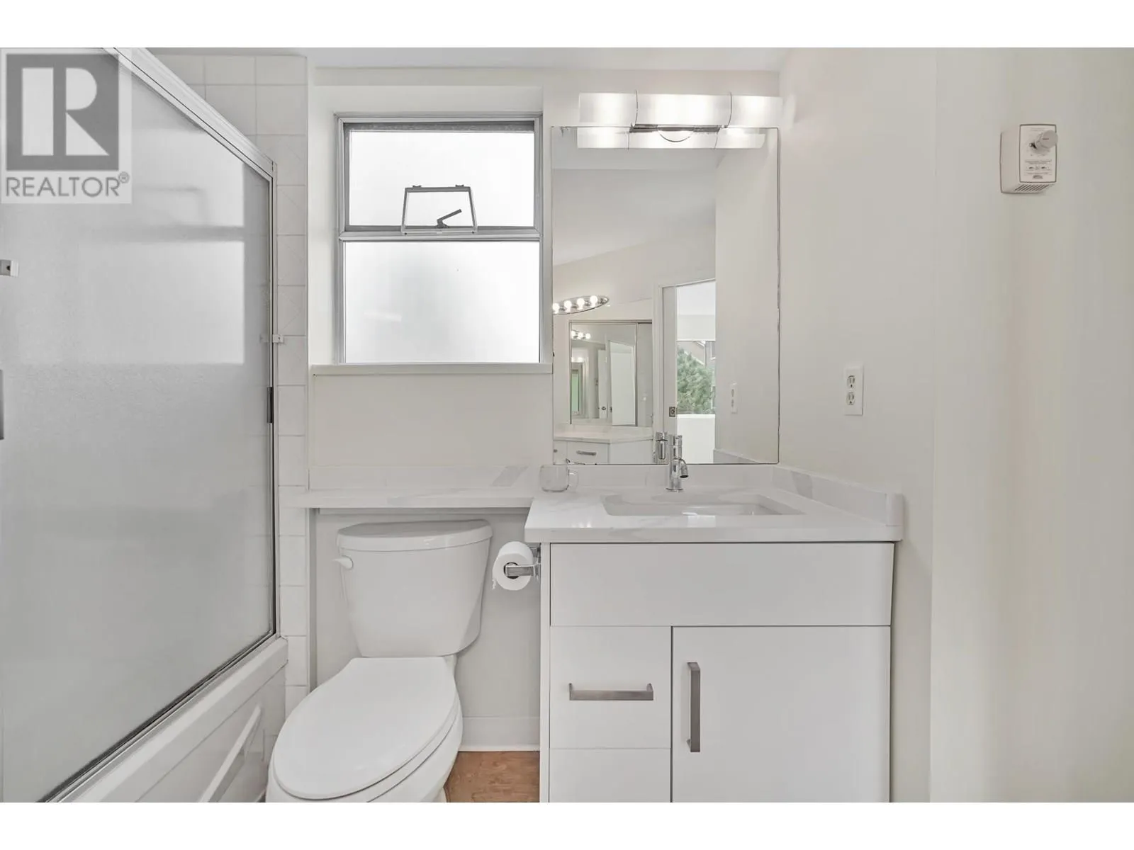 17 7400 MINORU BOULEVARD