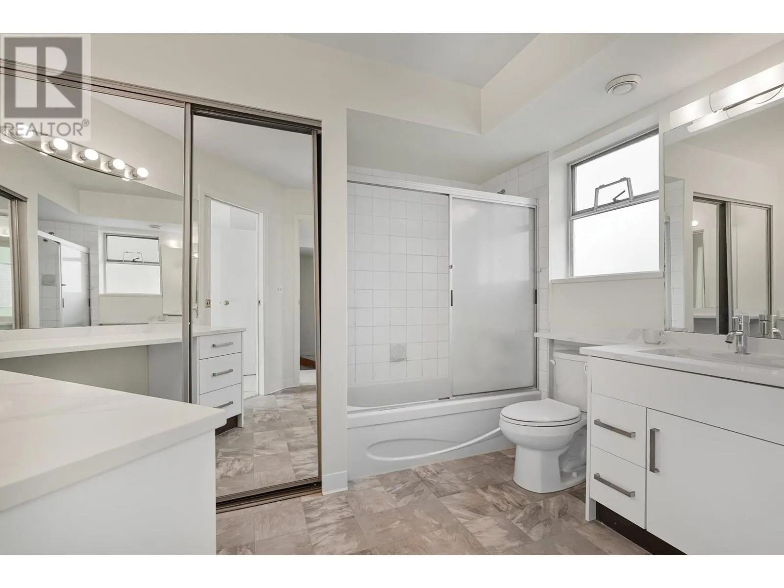 17 7400 MINORU BOULEVARD