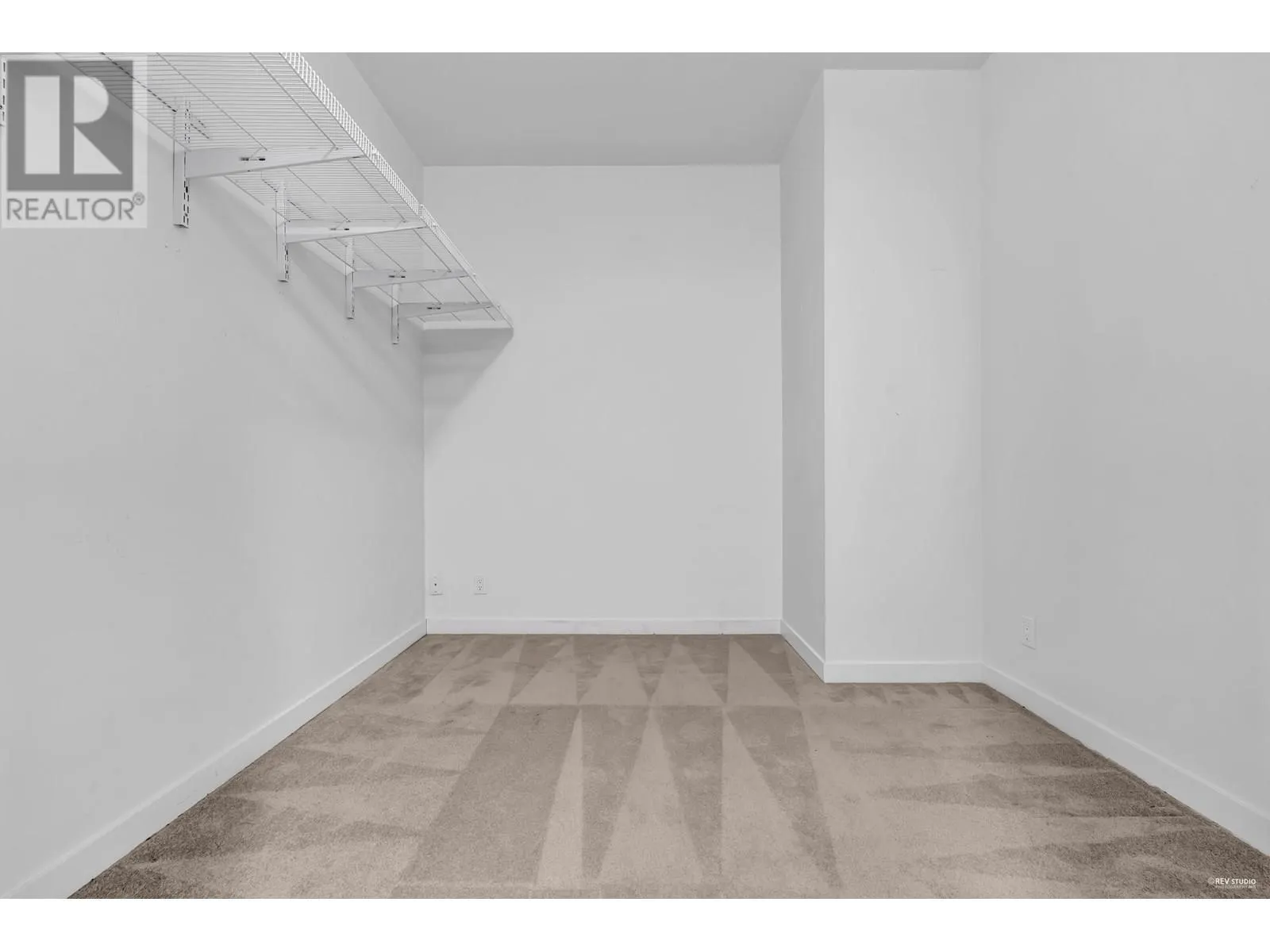 407 10880 NO. 5 ROAD