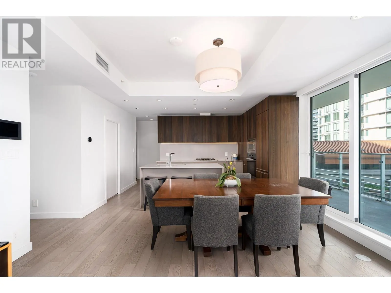 310 6622 PEARSON WAY