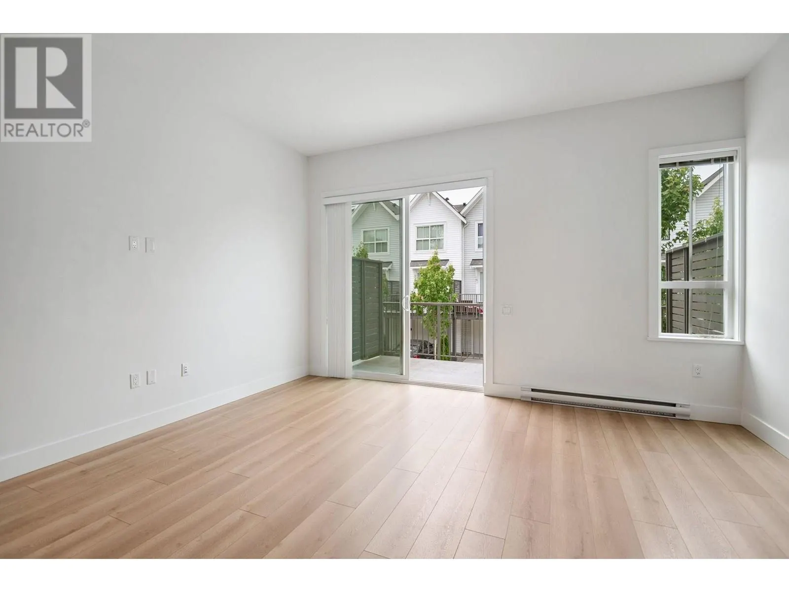68 4638 ORCA WAY