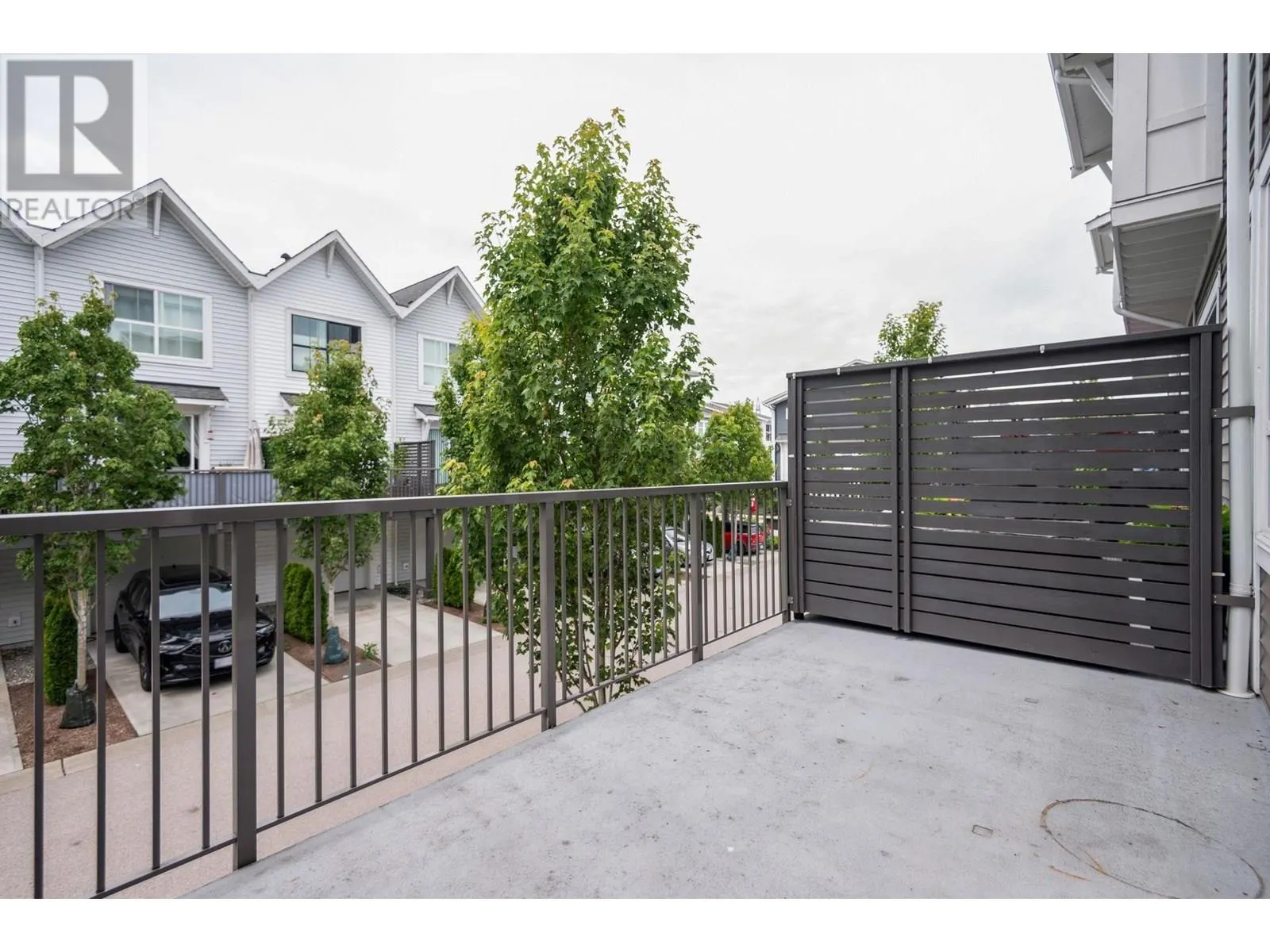 68 4638 ORCA WAY